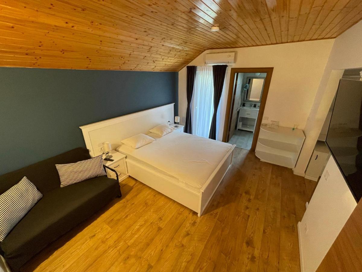 Hotel Pensiunea Caluda Năvodari Exteriér fotografie